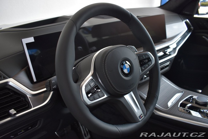 BMW X7 xDrive40i 2025