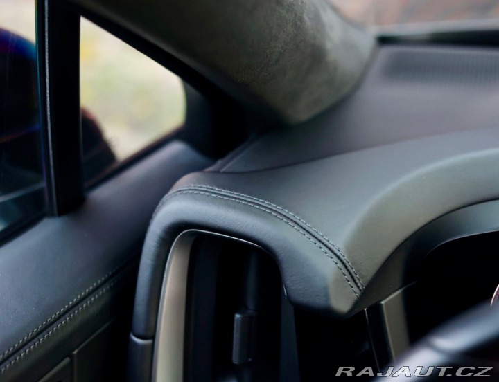 Porsche Cayenne Coupe Turbo 4.0 V8 E-Hyb 2024