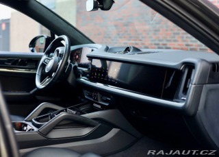 Porsche Cayenne Coupe Turbo 4.0 V8 E-Hyb 2024