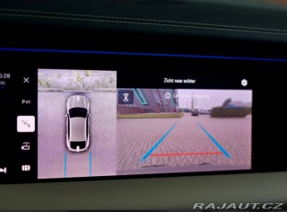 Porsche Macan Turbo | Pasažier Display 2025