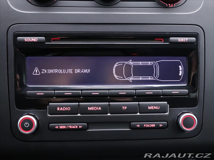 Volkswagen Touran 1,6 TDI CZ 7-Míst Serv.Kn 2015