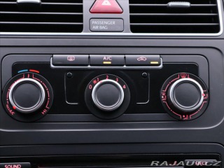 Volkswagen Touran 1,6 TDI CZ 7-Míst Serv.Kn 2015