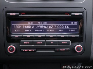 Volkswagen Touran 1,6 TDI CZ 7-Míst Serv.Kn 2015