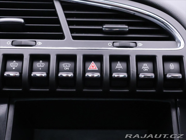 Peugeot 3008 2,0 HDI 120kW Aut. Allure 2013