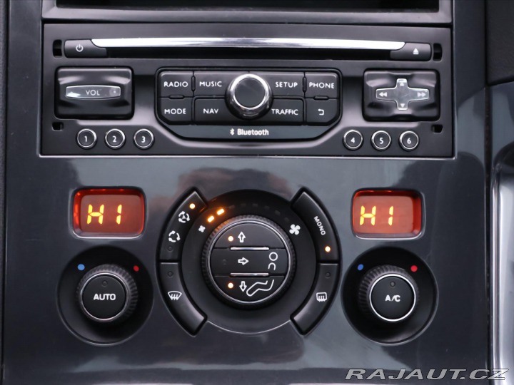 Peugeot 3008 2,0 HDI 120kW Aut. Allure 2013