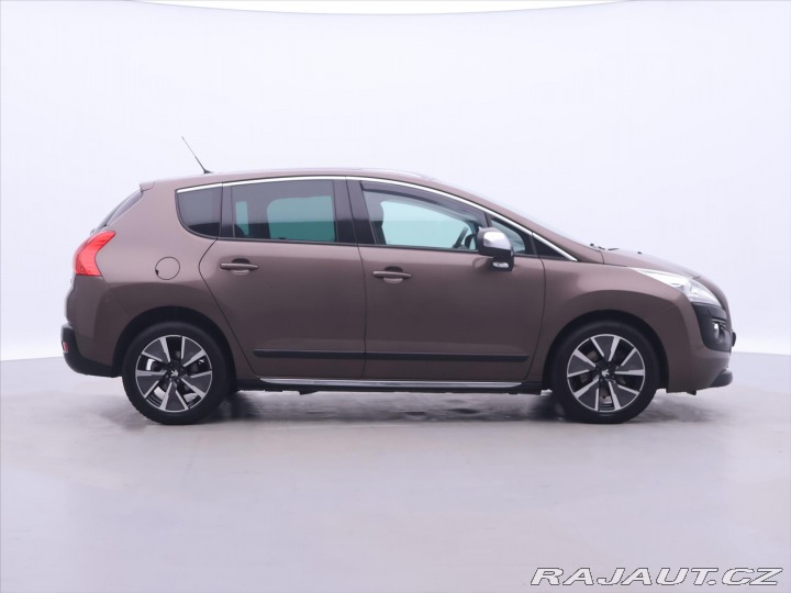 Peugeot 3008 2,0 HDI 120kW Aut. Allure 2013