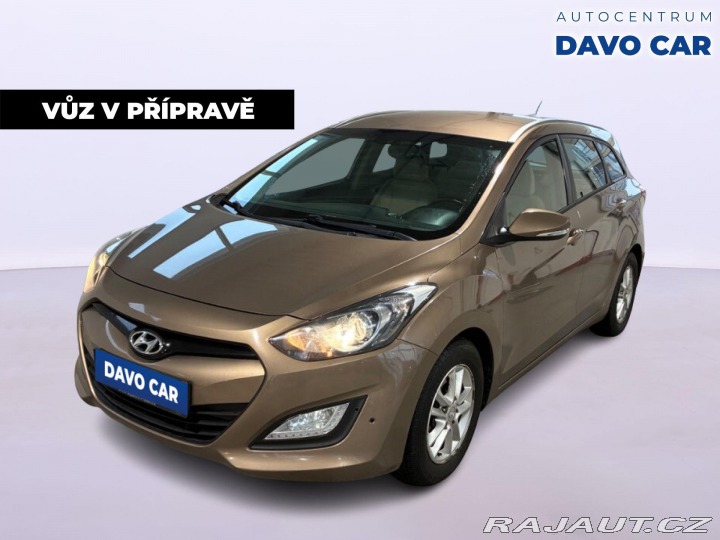Hyundai i30 1,6 GDi 99kW CZ Trikolor 2013