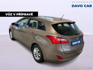 Hyundai i30 1,6 GDi 99kW CZ Trikolor 2013