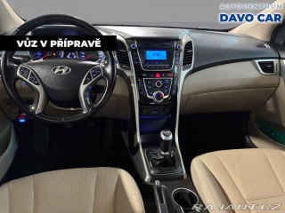 Hyundai i30 1,6 GDi 99kW CZ Trikolor 2013