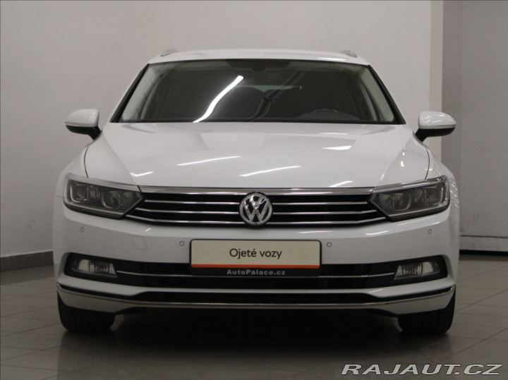 Volkswagen Passat 2,0 TDi DSG Highline BEZK 2019