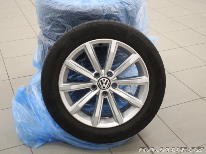 Volkswagen Passat 2,0 TDi DSG Highline BEZK 2019