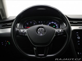 Volkswagen Passat 2,0 TDi DSG Highline BEZK 2019