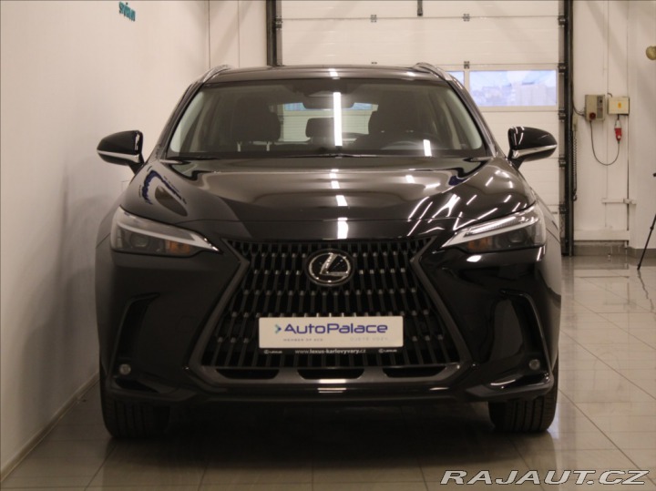 Lexus Ostatní modely NX 350h 2,5 Hybrid TOP 29tkm! 2023