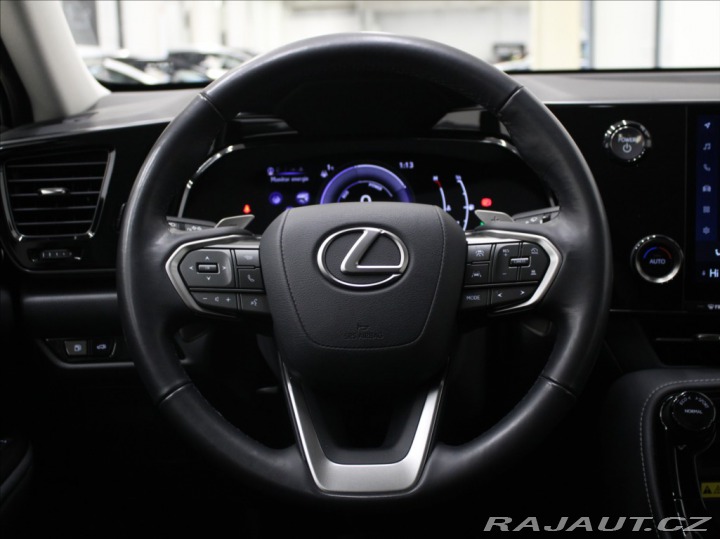 Lexus Ostatní modely NX 350h 2,5 Hybrid TOP 29tkm! 2023