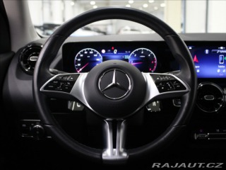 Mercedes-Benz GLA 2,0 200D 4M 1.majitel.ČR 2023