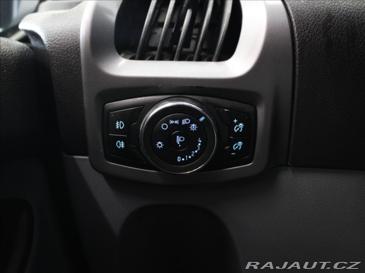 Ford Transit Custom 2,0 TDCi Trend 9-míst TAŽ 2017