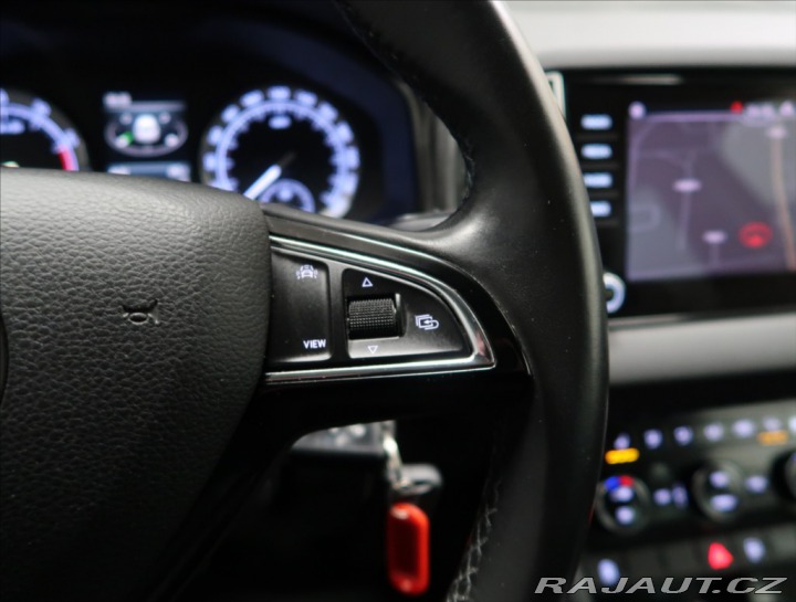 Škoda Karoq 1,5 TSI ČR 1. MAJ NAVI 2x 2019