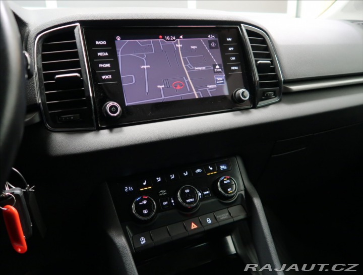 Škoda Karoq 1,5 TSI ČR 1. MAJ NAVI 2x 2019