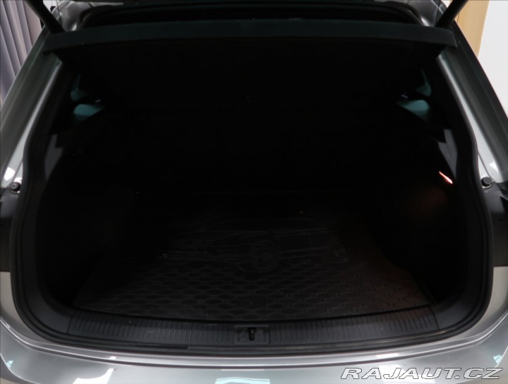 Volkswagen Tiguan 2,0 TDI DSG 4MOTION R-LIN 2018