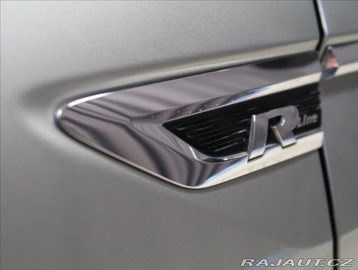 Volkswagen Tiguan 2,0 TDI DSG 4MOTION R-LIN 2018