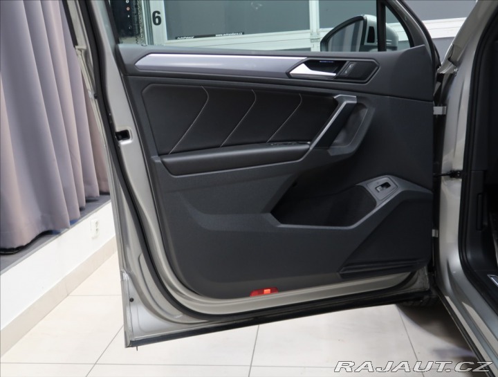 Volkswagen Tiguan 2,0 TDI DSG 4MOTION R-LIN 2018