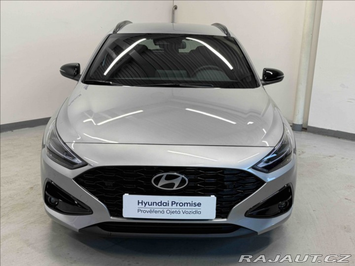 Hyundai i30 1,5 T-GDI PREMIUM 1820KM 2025