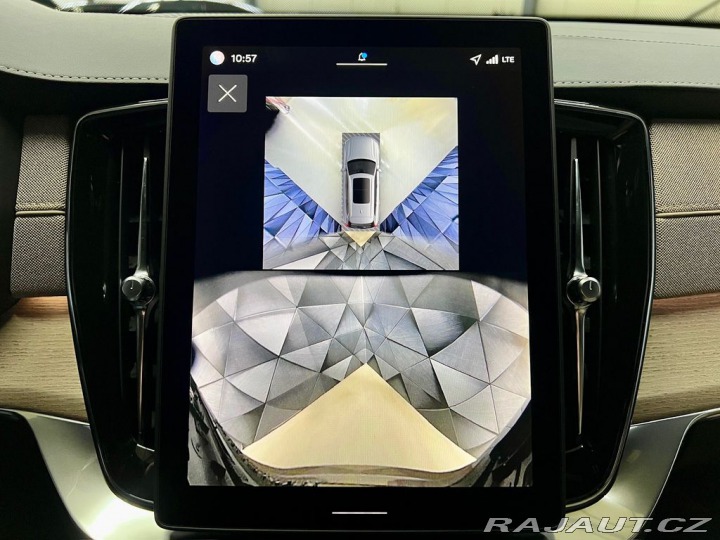 Volvo XC90 T8 AWD PLUS DARK, CHARCOA 2026