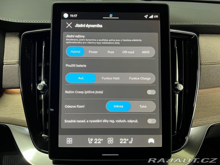 Volvo XC90 T8 AWD DARK PLUS, TAŽNÉ, 2026