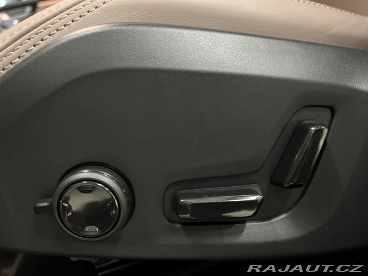 Volvo XC90 T8 AWD PLUS DARK, CHARCOA 2026