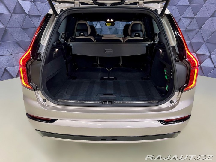 Volvo XC90 T8 AWD PLUS DARK, CHARCOA 2026