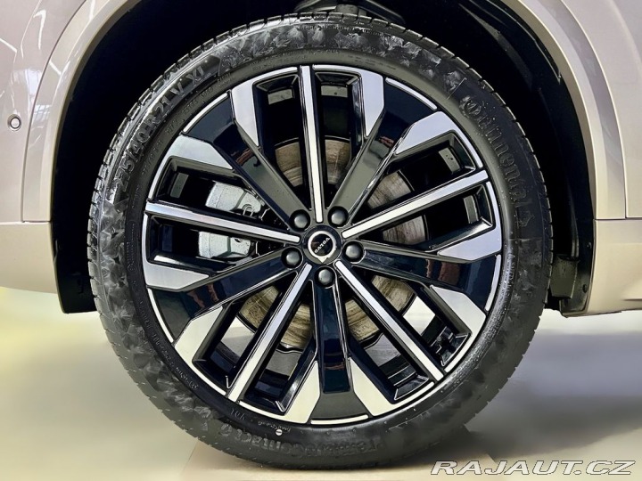 Volvo XC90 T8 AWD PLUS DARK, CHARCOA 2026