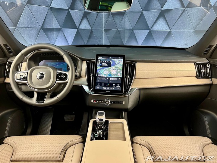 Volvo XC90 T8 AWD PLUS DARK, CHARCOA 2026