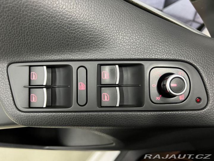 Volkswagen Tiguan 2.0TSI DSG 4MOTION SPORT, 2011