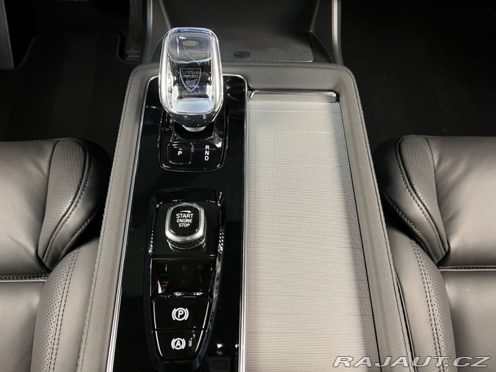 Volvo XC90 B5 AWD, BLACK EDITION, VZ 2026