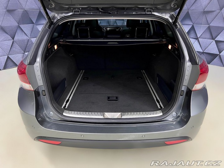 Hyundai i40 1.7 CRDi 104KW A/T PREMIU 2016