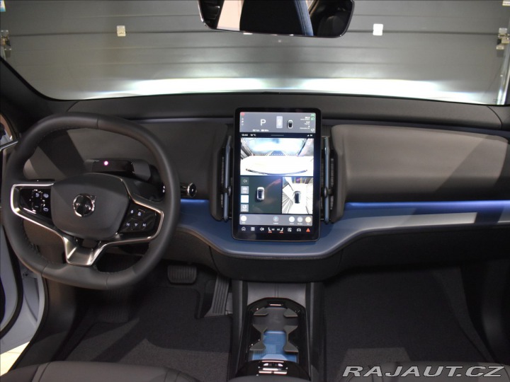 Volvo EX30 Ultra  Twin Motor Perfor. 2025