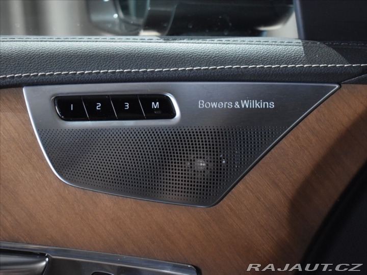 Volvo XC90 2,0 D5 AWD INS, Bowers,vz 2018