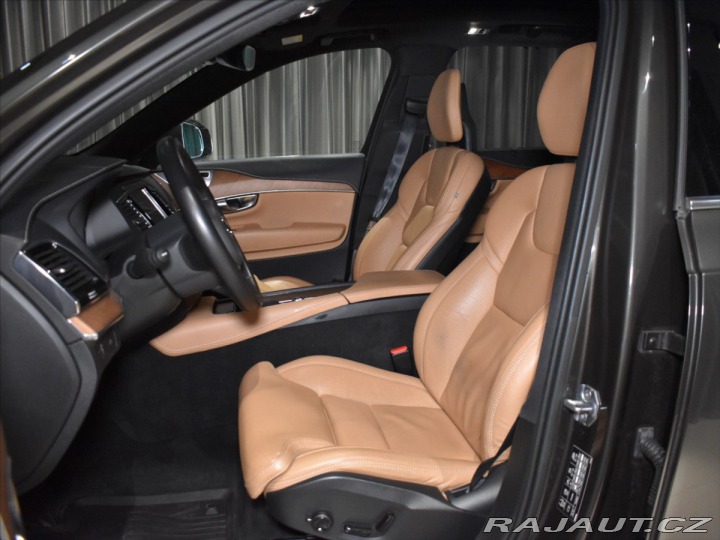 Volvo XC90 2,0 D5 AWD INS, Bowers,vz 2018