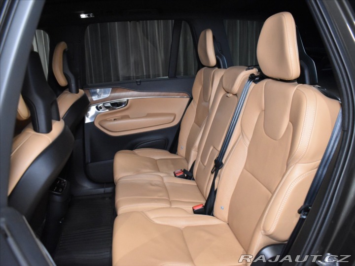 Volvo XC90 2,0 D5 AWD INS, Bowers,vz 2018