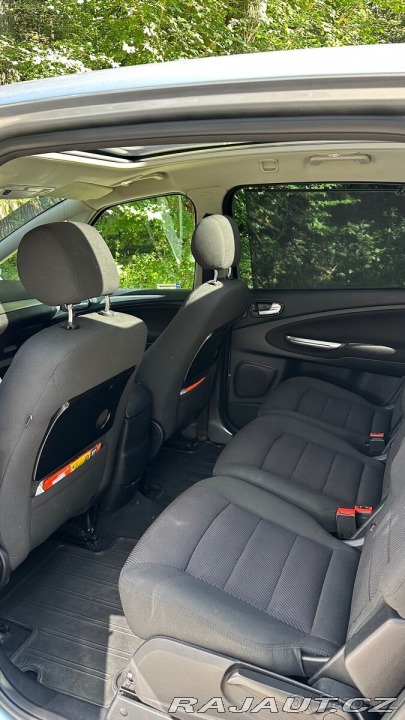 Ford S-MAX 2,2   tdci 147kw 1800