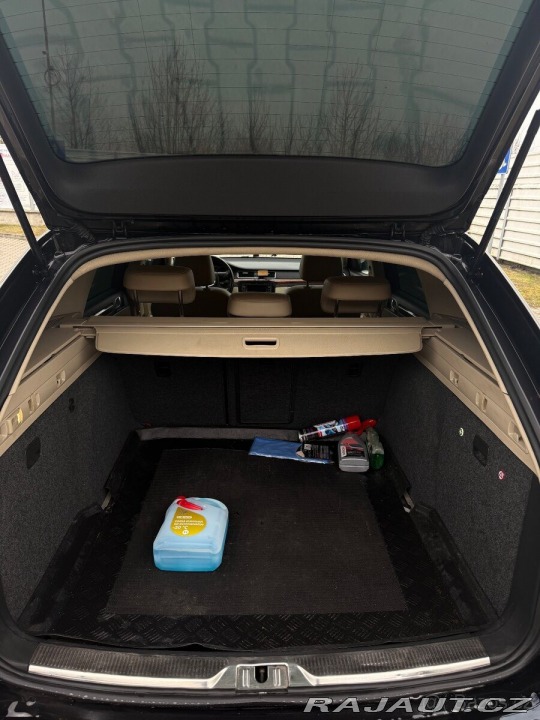 Škoda Superb 2,0   Laurin & Klemen 2012