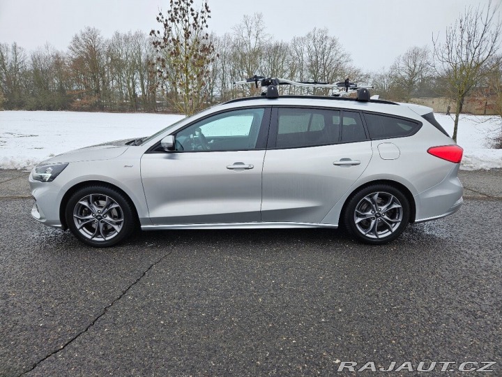 Ford Focus 1,0   MK4 ST Line, r.v. 1 2021