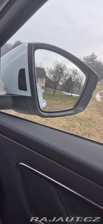 Škoda Karoq 1,5   110kw 62.tis najeto 1800