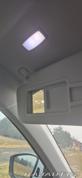 Škoda Karoq 1,5   110kw 62.tis najeto 1800