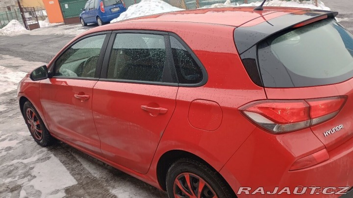 Hyundai i30 1,4   CVVT benzín, manuál 2019
