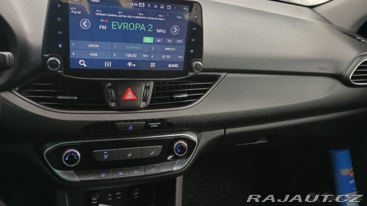 Hyundai i30 1,4   CVVT benzín, manuál 2019