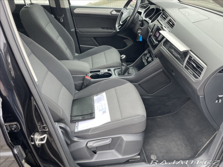 Volkswagen Touran 2,0 TDi 110kw Highline Pa 2017