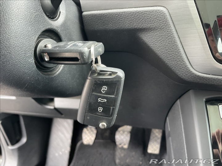 Volkswagen Touran 2,0 TDi 110kw Highline Pa 2017