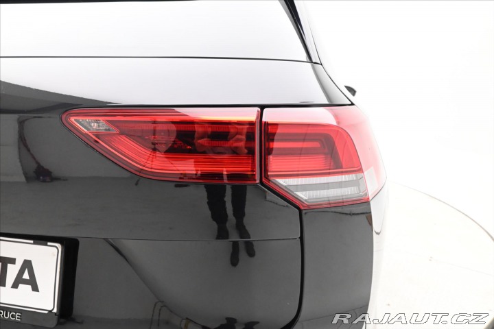 Volkswagen Golf 2,0 TDI 110 kW DSG Style 2022