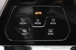 Volkswagen Golf 2,0 TDI 110 kW DSG Style 2022